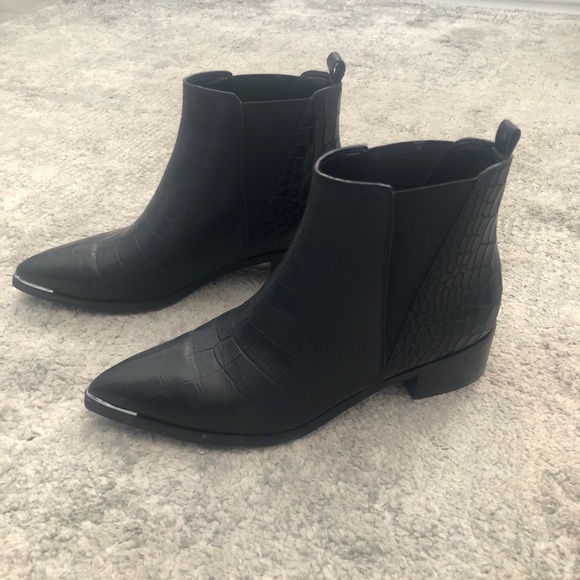 Marc Fisher Ankle Boots - Picture 7 of 8